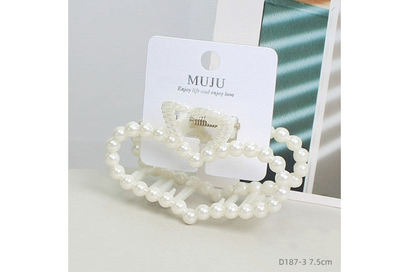 Pearl Design Hair Clip