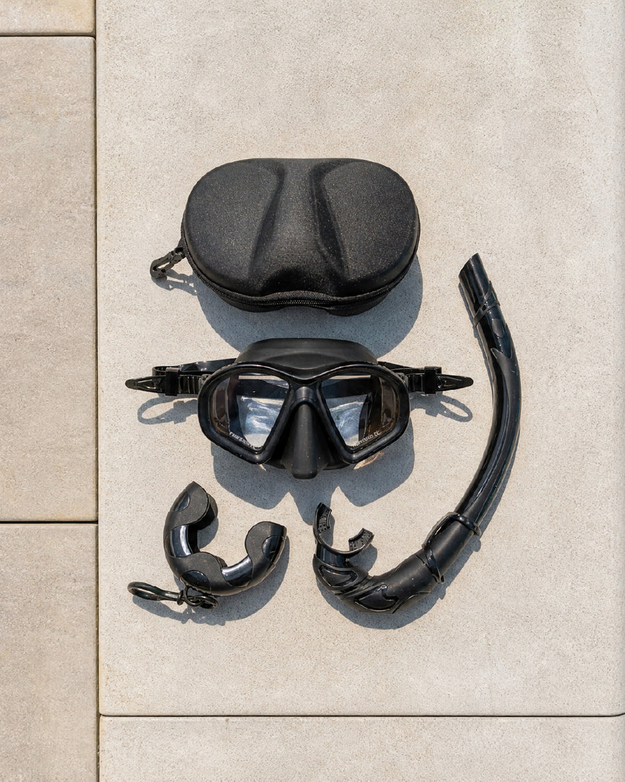 Swimming Goggles Set with Diving Mask, Snorkel and EVA Storage Case